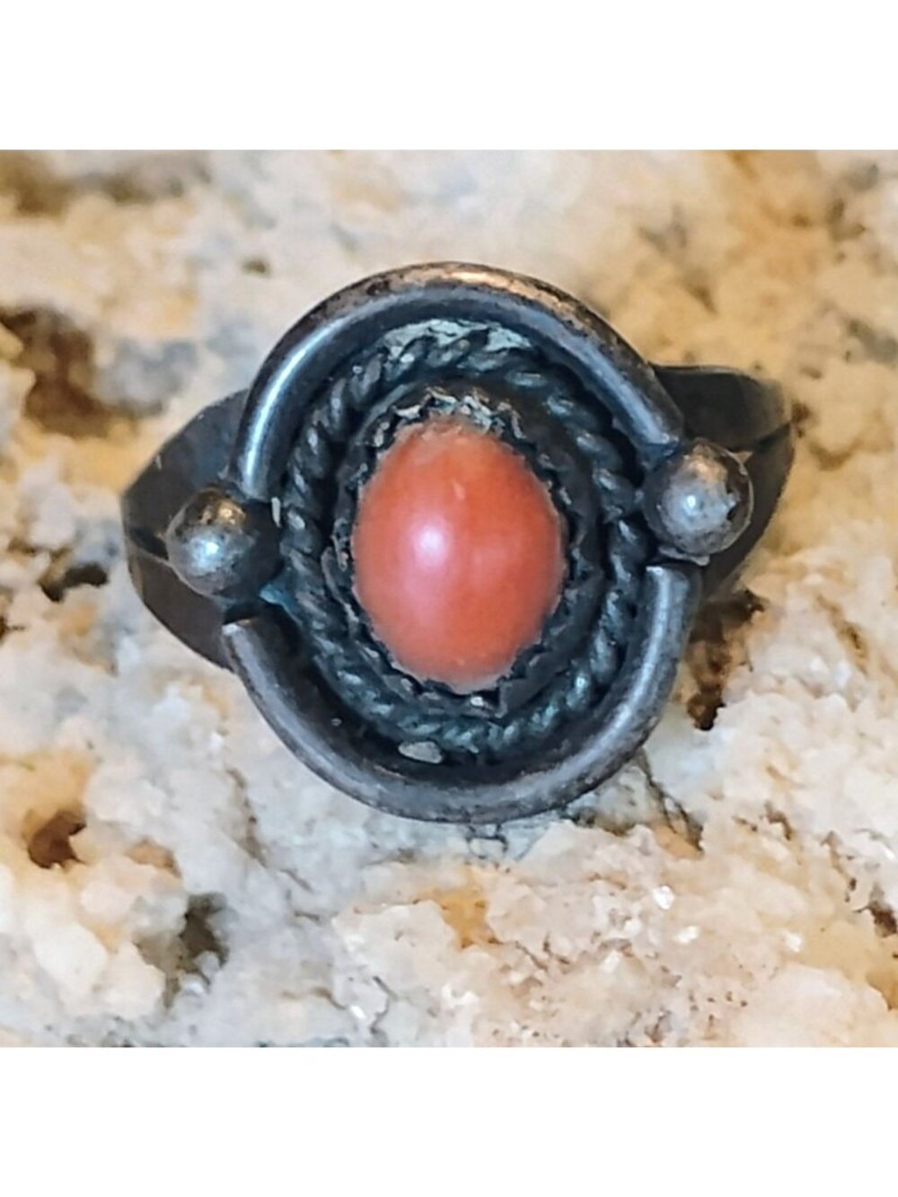 Vitg Navajo Old Pawn Sterling Silver Coral Ring Size 7.5 Oval Braided Setting - Picture 3 of 8